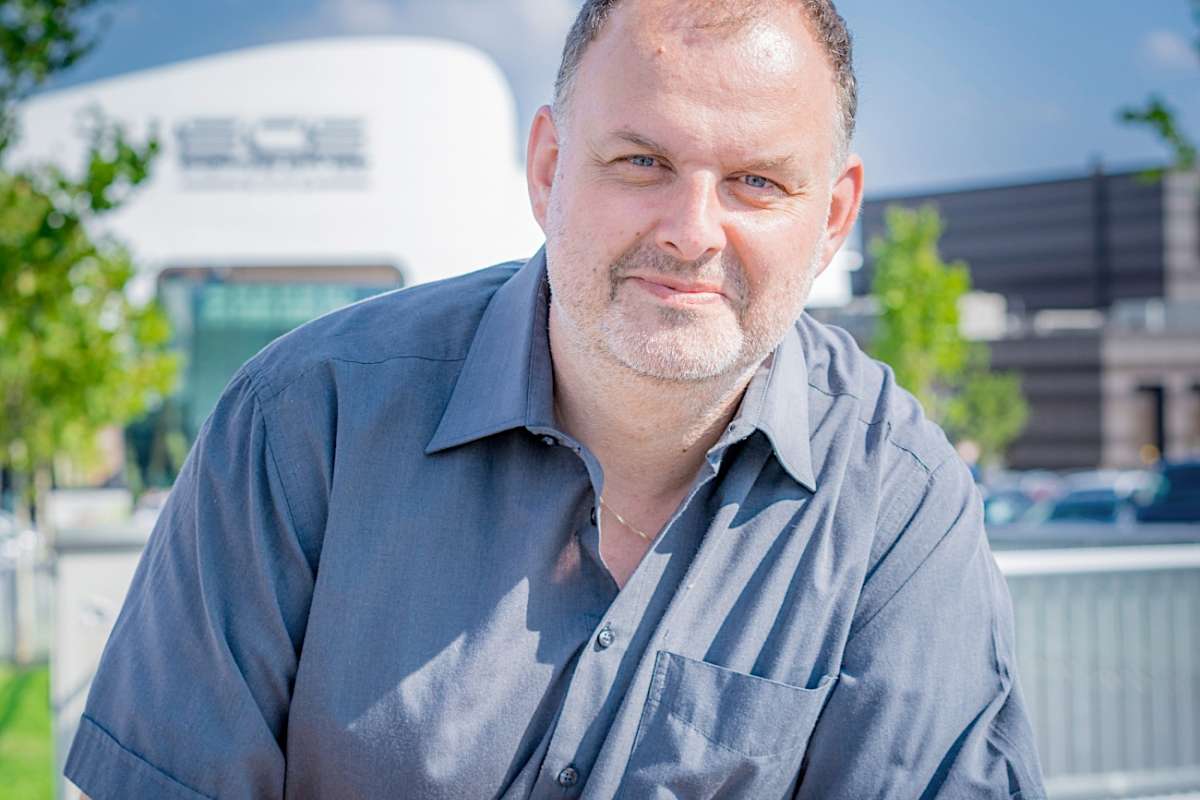 Harald Gamsjäger setzt beim Störlichtbogenschutz auf DEHNshort